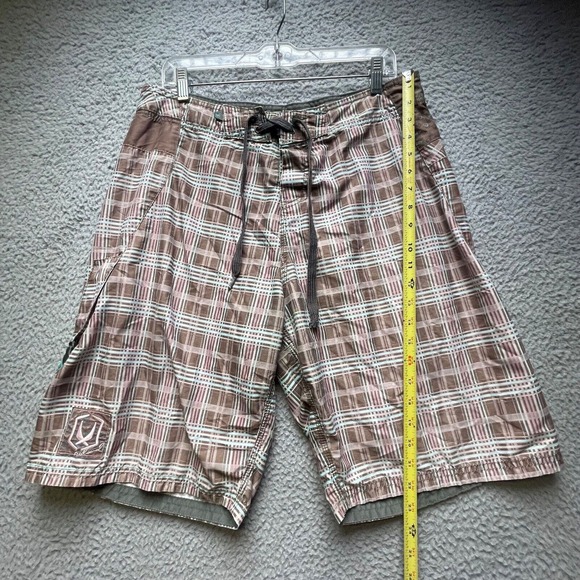 Red Sand Board Shorts Mens Size 32 Plaid Swim Trunks Bottoms - Picture 3 of 12